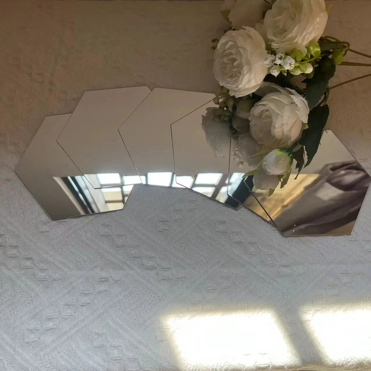 3D Hexagon Spiegel Wandaufkleber TV Hintergrund Wohnzimmer Aufkleber Wanddekor Schlafzimmer Badezimmer Wohnkultur